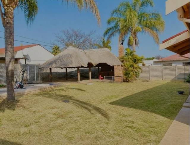 3 BEDROOM HOUSE FOR SALE IN KWAGGASRAND